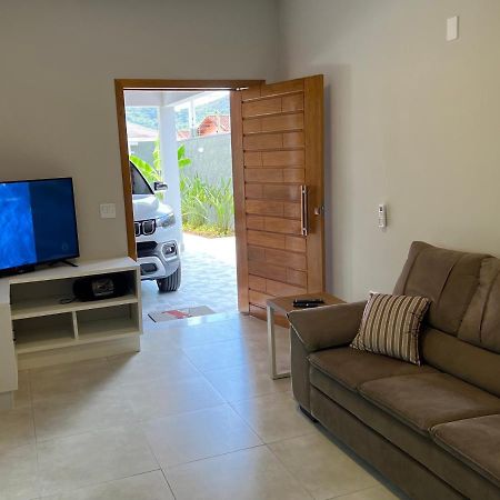 Casa Em Martim De Sa Villa Карагуататуба Екстериор снимка